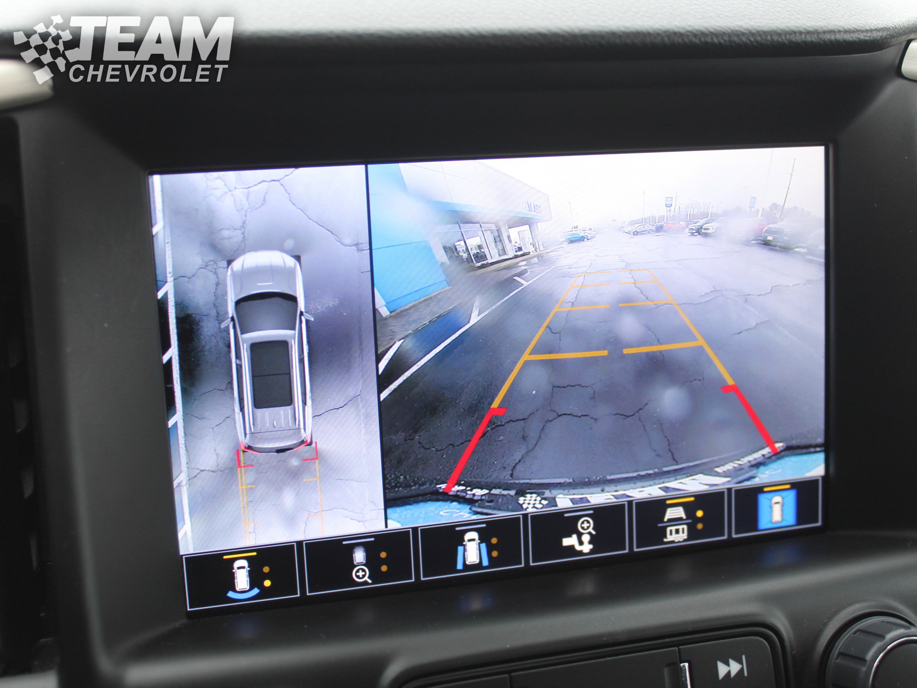 Certified 2024 GMC Terrain Denali w/ Black Diamond Edition image 19