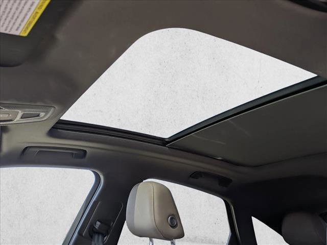 Used 2025 Audi Q5 Premium image 13