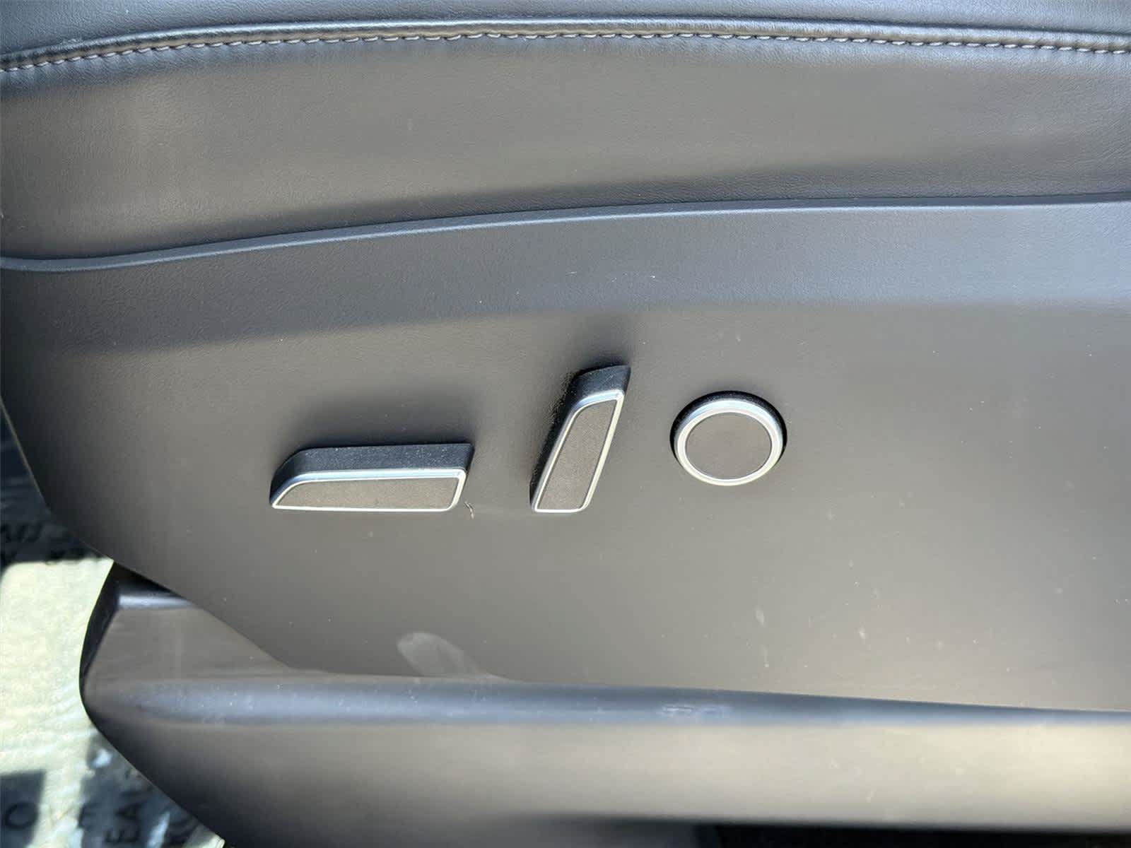Used 2022 Tesla Model X Plaid AWD/4WD image 24