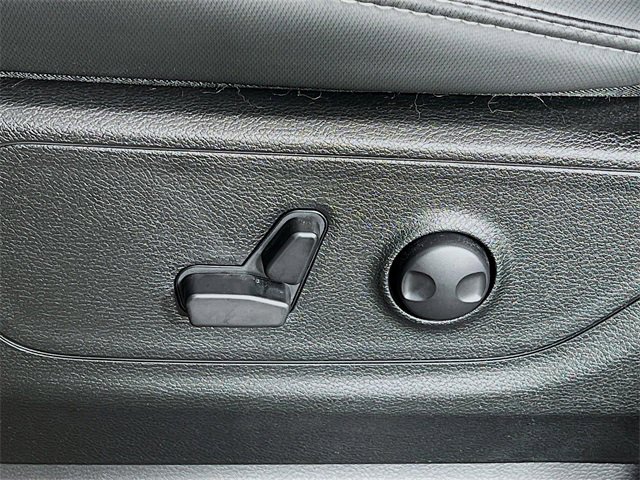 Used 2024 RAM 1500 Big Horn image 11