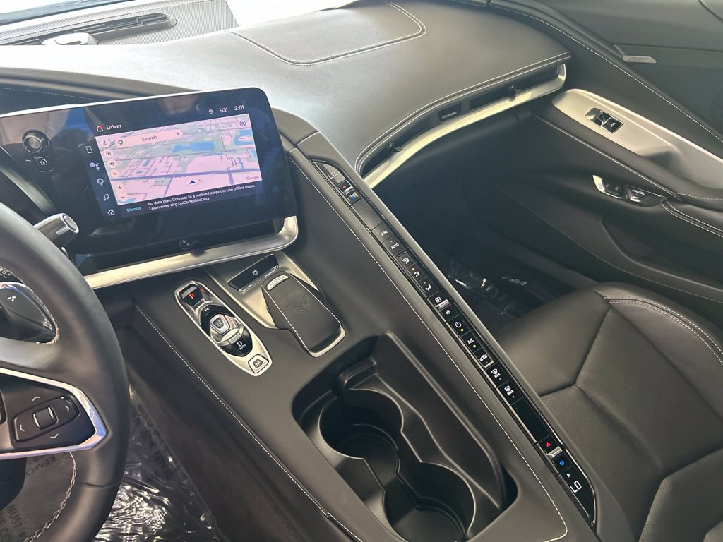 Used 2025 Chevrolet Corvette Z06 RWD image 47