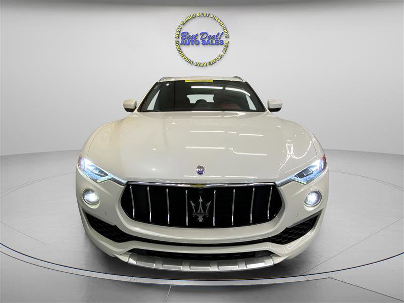 Used 2019 Maserati Levante S GranLusso image 2