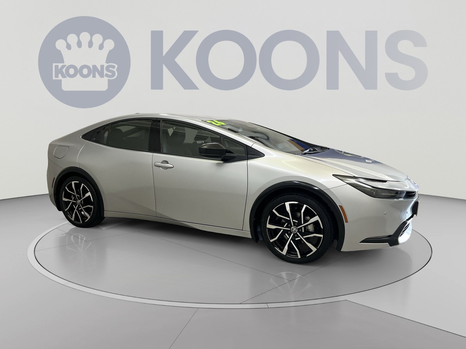 Used 2026 Toyota Prius Plug-In Hybrid FWD image 10