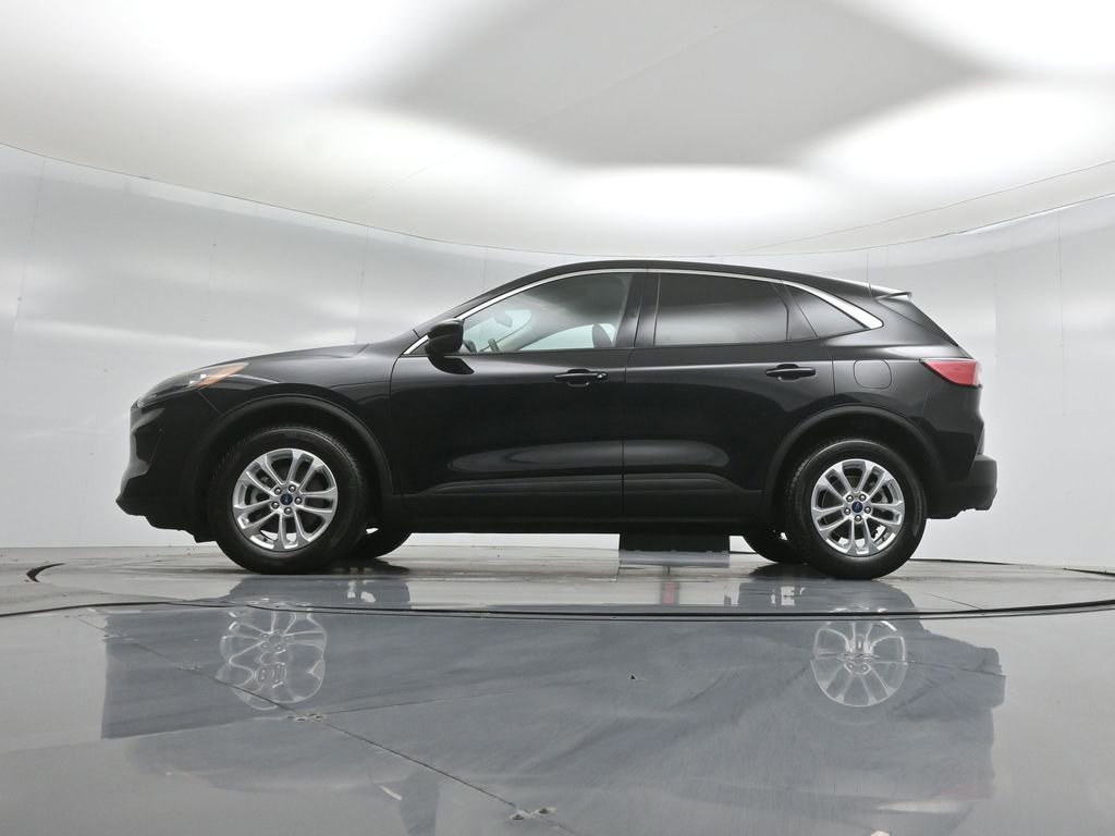 Certified 2021 Ford Escape SE image 8