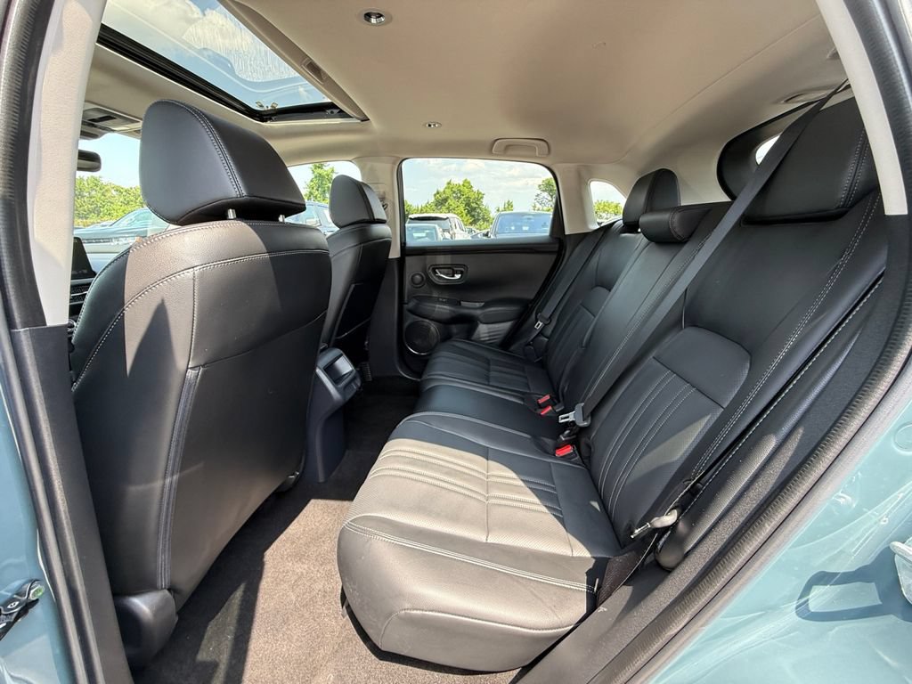 Used 2025 Honda HR-V EX-L image 24