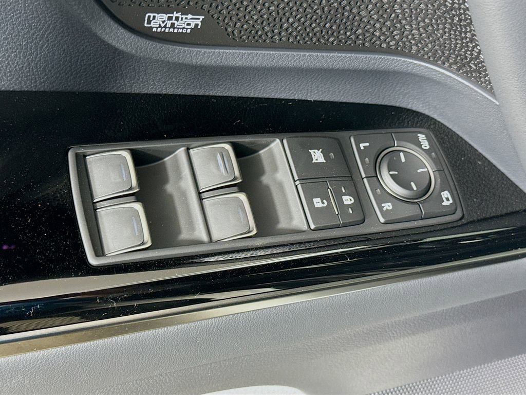 New 2025 Lexus LX 700h Overtrail image 20