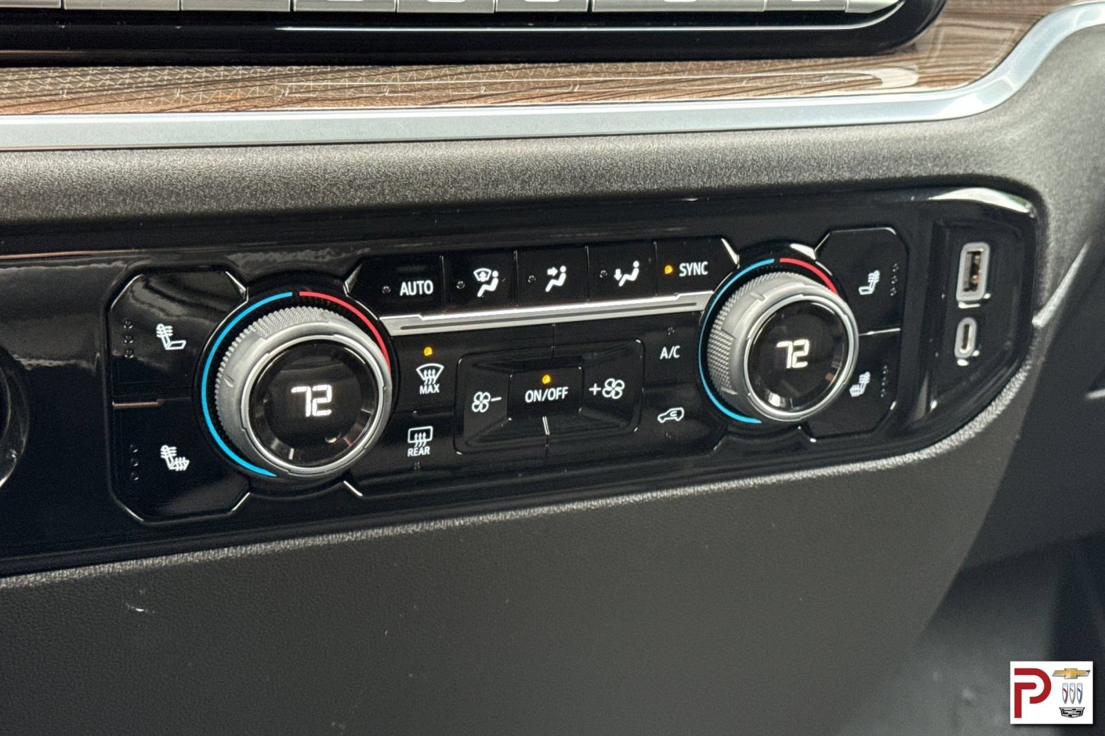Certified 2022 Chevrolet Silverado 1500 RST AWD/4WD image 23