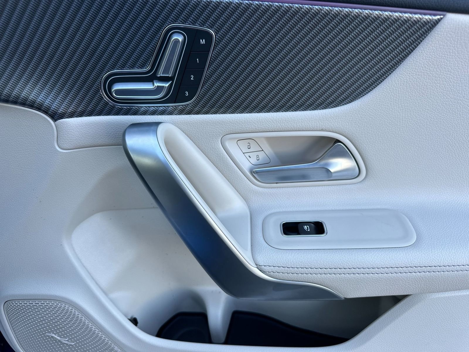 Certified 2025 Mercedes-Benz CLA 250 image 19