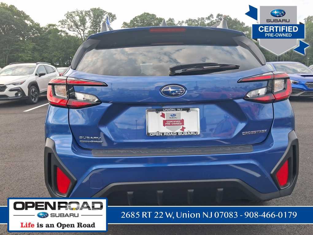 Used 2025 Subaru Crosstrek 2.5i Premium AWD/4WD image 4