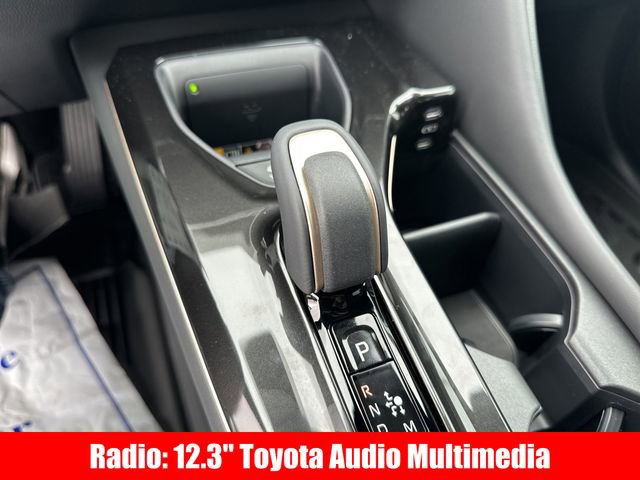 New 2026 Toyota Crown Platinum image 17