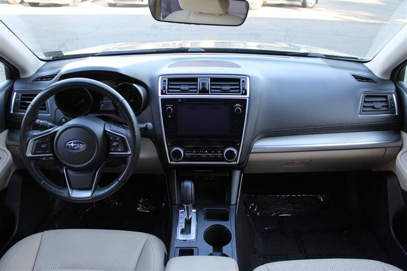 Used 2019 Subaru Outback 2.5i Premium AWD/4WD image 13