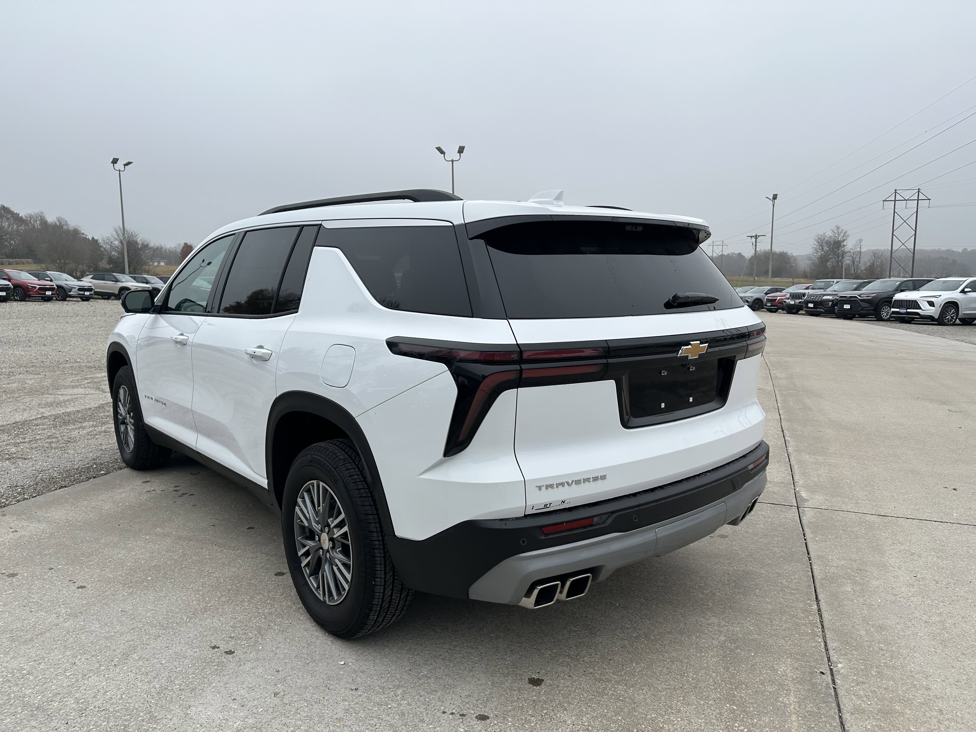 New 2026 Chevrolet Traverse LT w/ Driver Confidence Package image 5