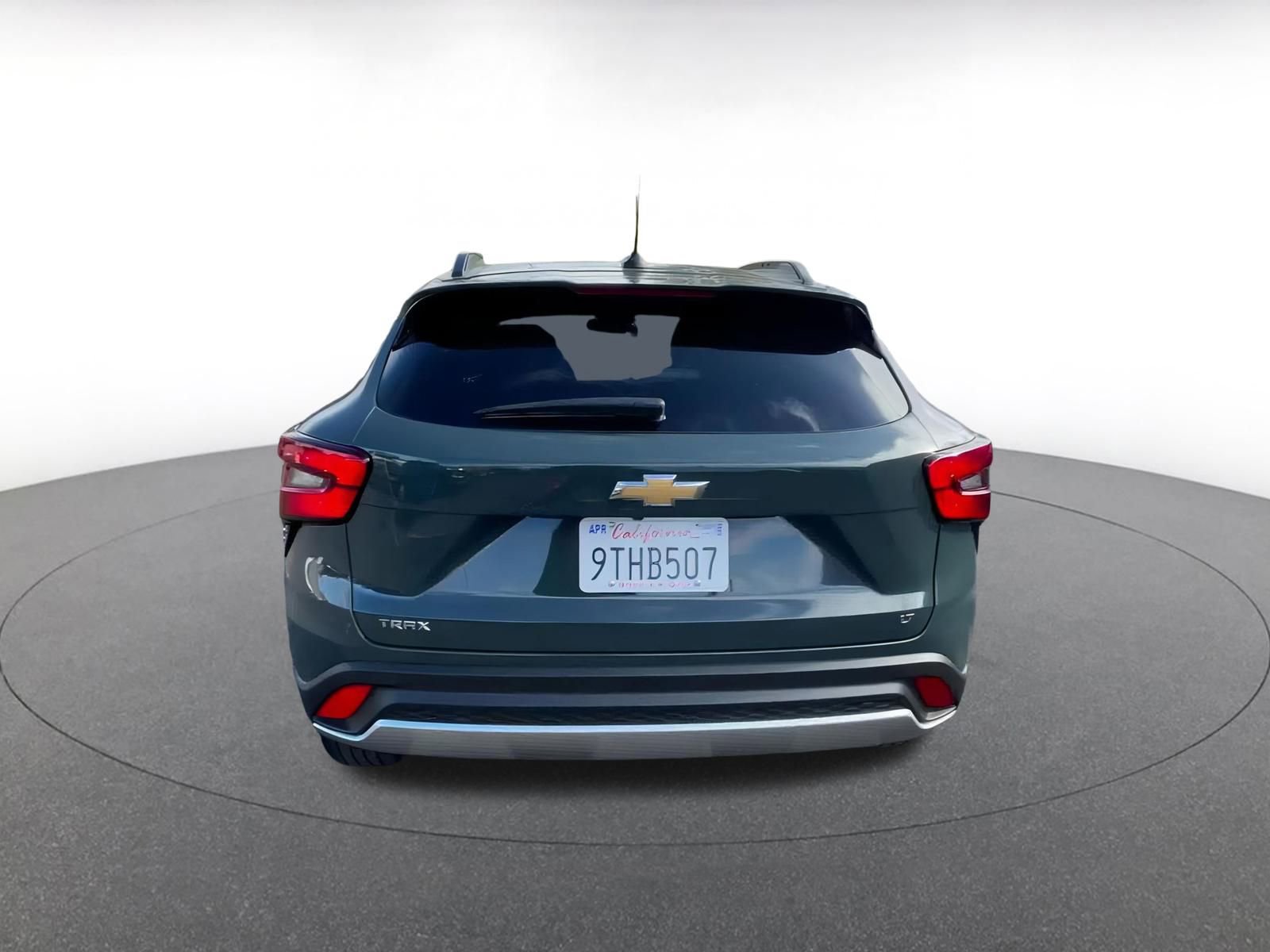 Used 2025 Chevrolet Trax LT image 12
