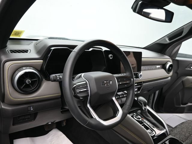 Used 2023 Chevrolet Colorado ZR2 image 12