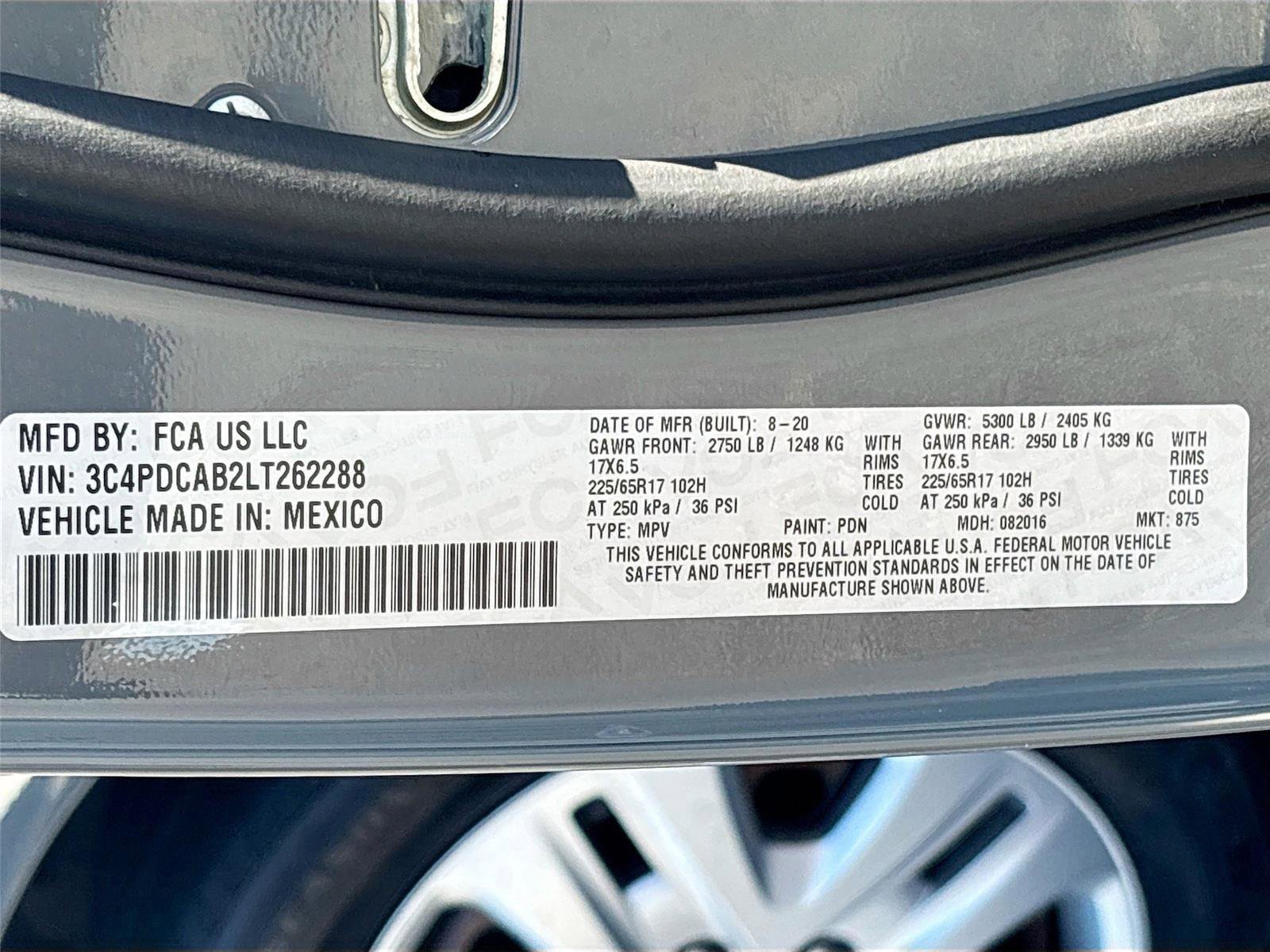 Used 2020 Dodge Journey SE image 35