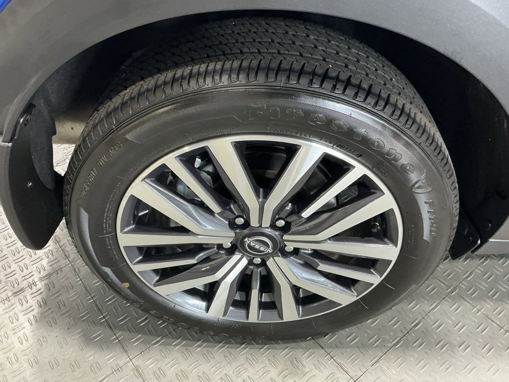 Used 2023 Nissan Kicks SV image 28