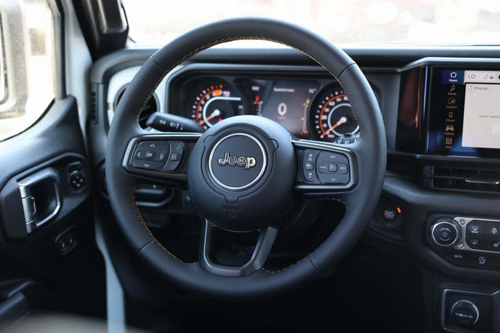 Used 2024 Jeep Wrangler Unlimited Sport AWD/4WD image 25