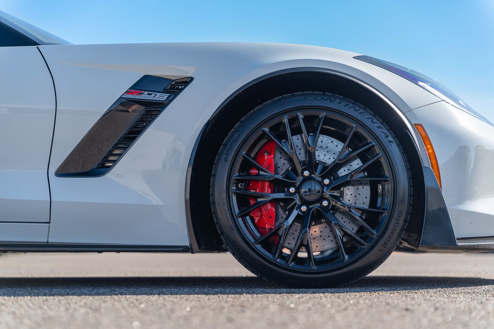 Used 2019 Chevrolet Corvette Z06 image 12