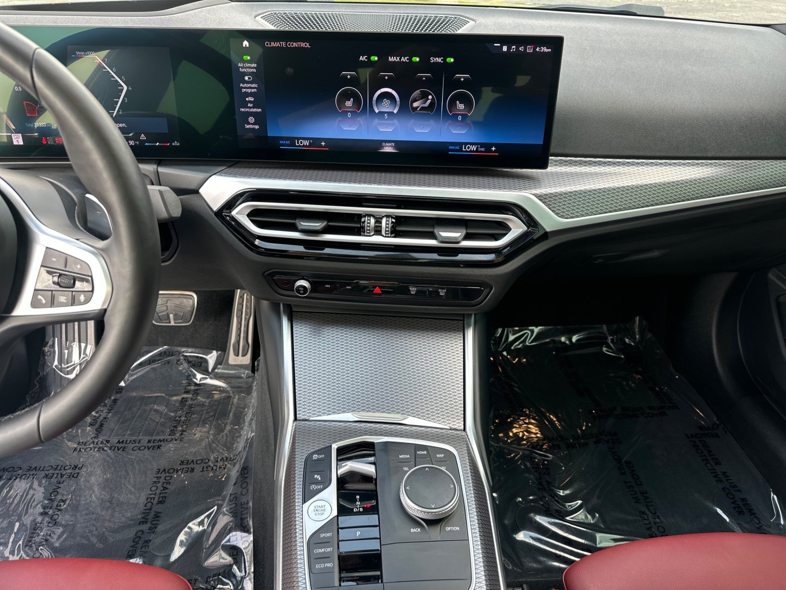 Used 2024 BMW 330i xDrive Sedan w/ M Sport Package AWD/4WD image 27