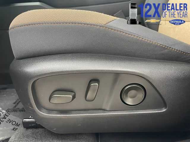 Certified 2025 Chevrolet Equinox ACTIV w/ Safety and Technology Package AWD/4WD image 9