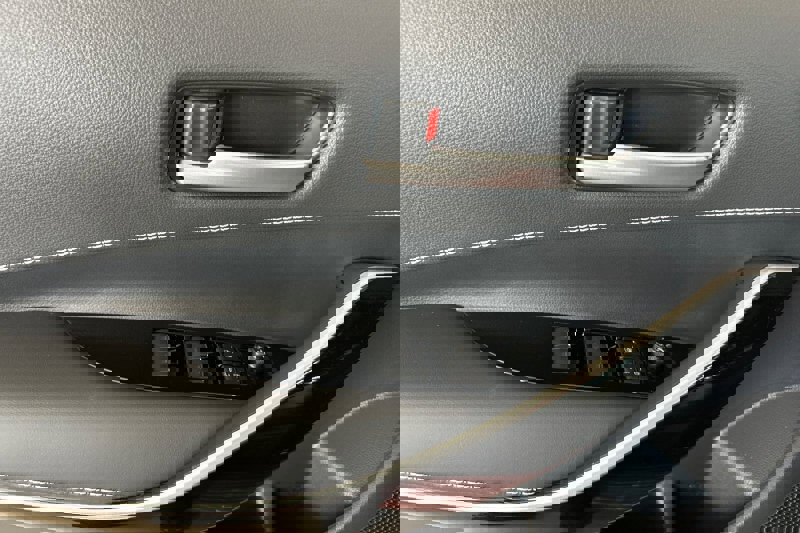 New 2026 Toyota Corolla XSE image 11