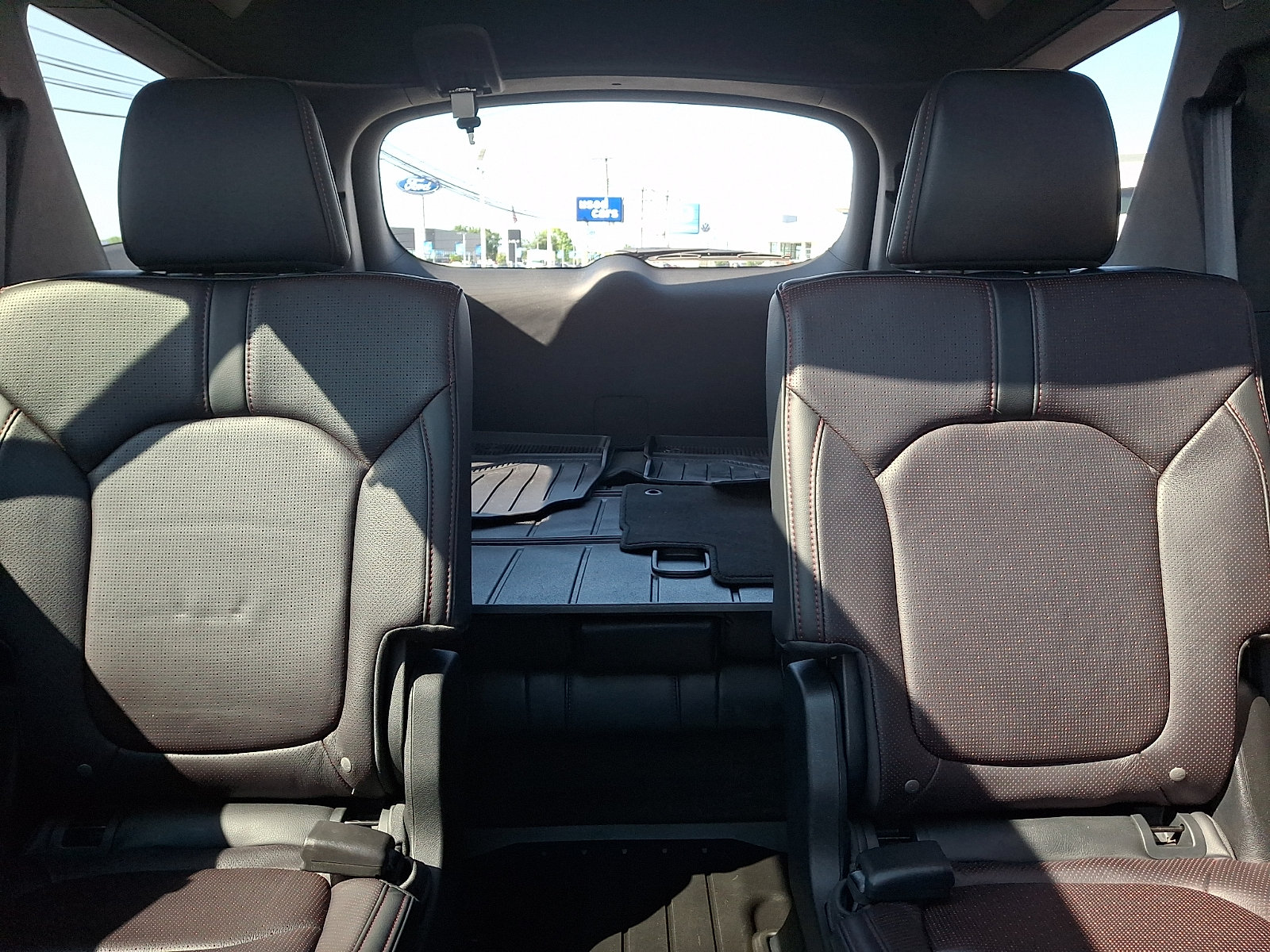 Used 2025 Honda Pilot Black Edition image 15