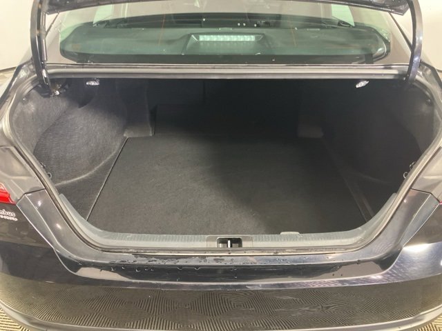 Used 2025 Toyota Camry LE image 15