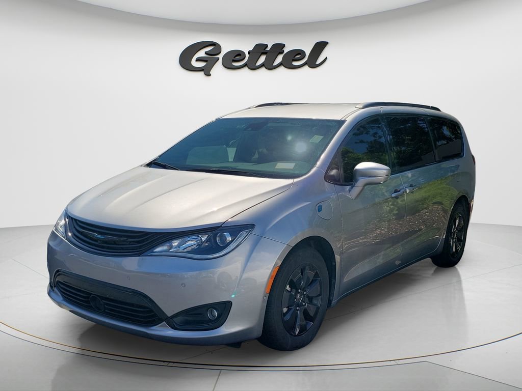 Used 2019 Chrysler Pacifica Limited w/ Advanced Safetytec Group FWD image 1