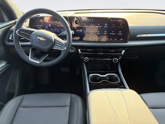New 2027 Chevrolet Traverse LT w/ Driver Confidence Package FWD image 17