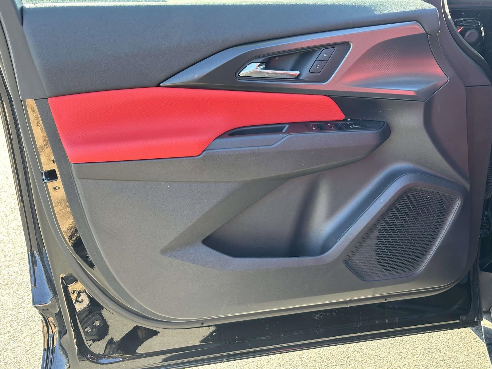 New 2026 Chevrolet Equinox EV RS image 19