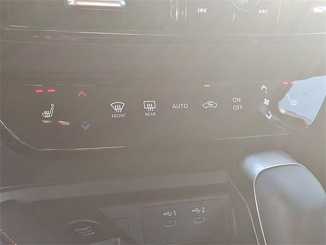 New 2026 Nissan Kicks SR w/ Cold Weather Package image 13