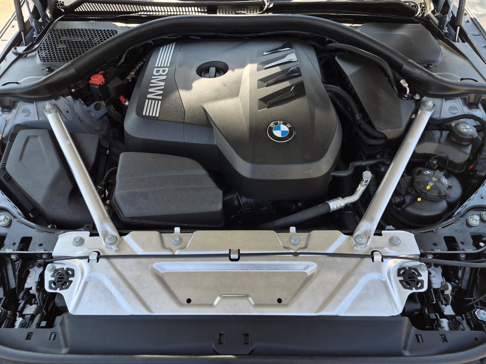Used 2025 BMW 430i Coupe w/ M Sport Package RWD image 11