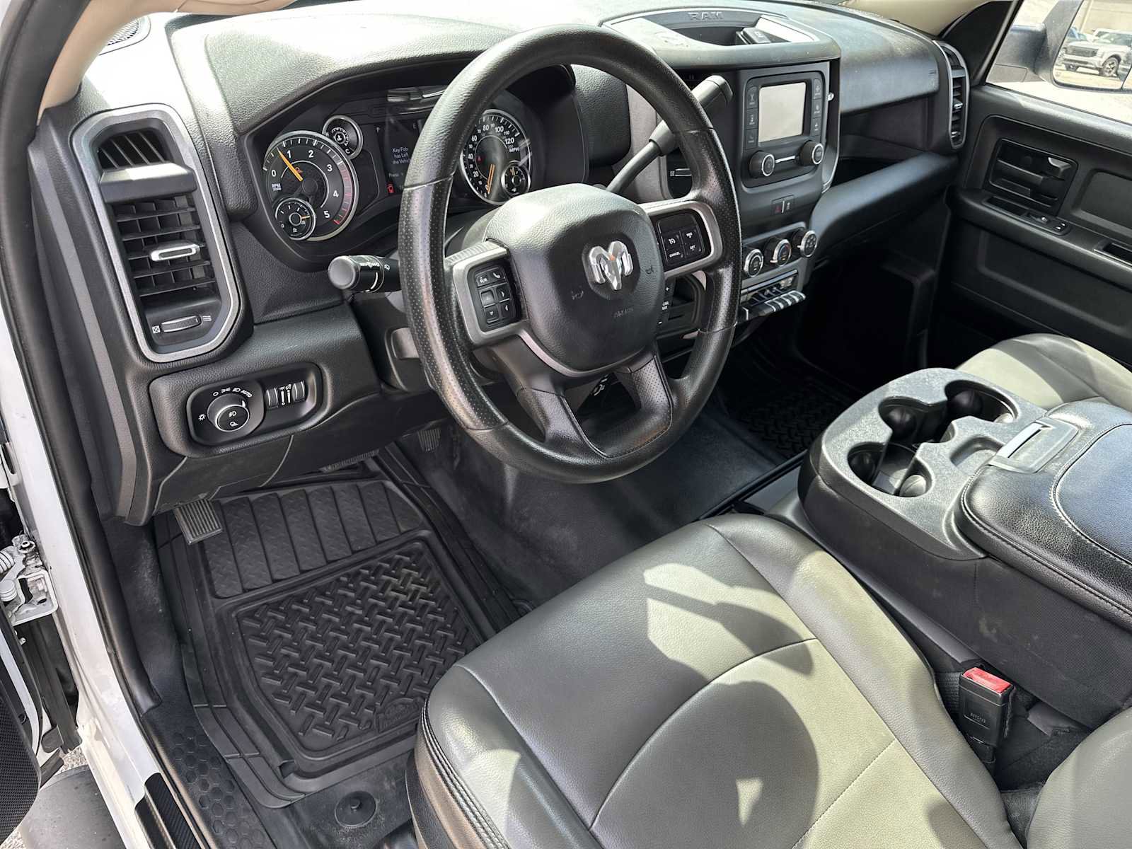 Used 2020 RAM 2500 Tradesman image 12