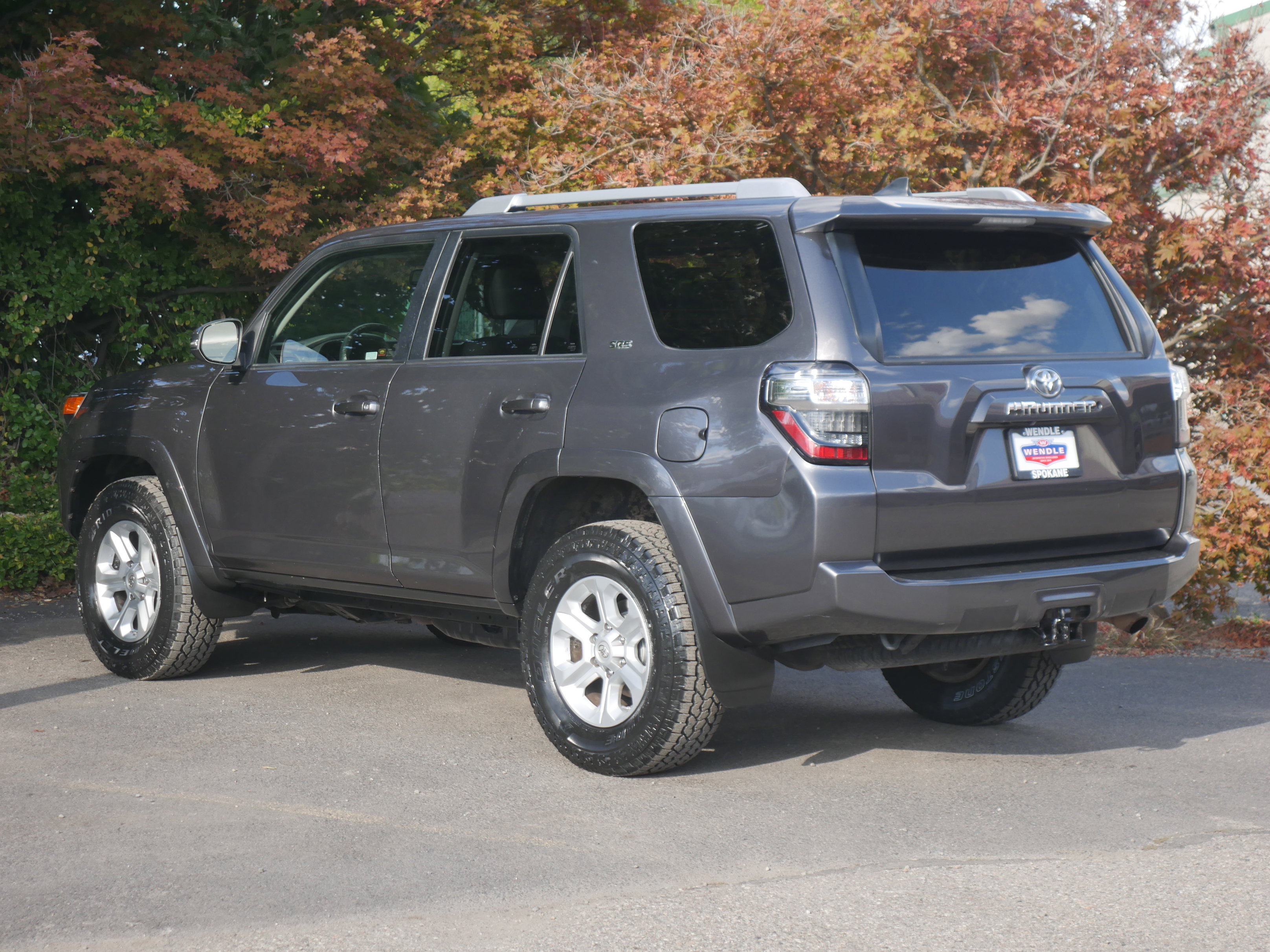 Used 2016 Toyota 4Runner SR5 Premium image 19