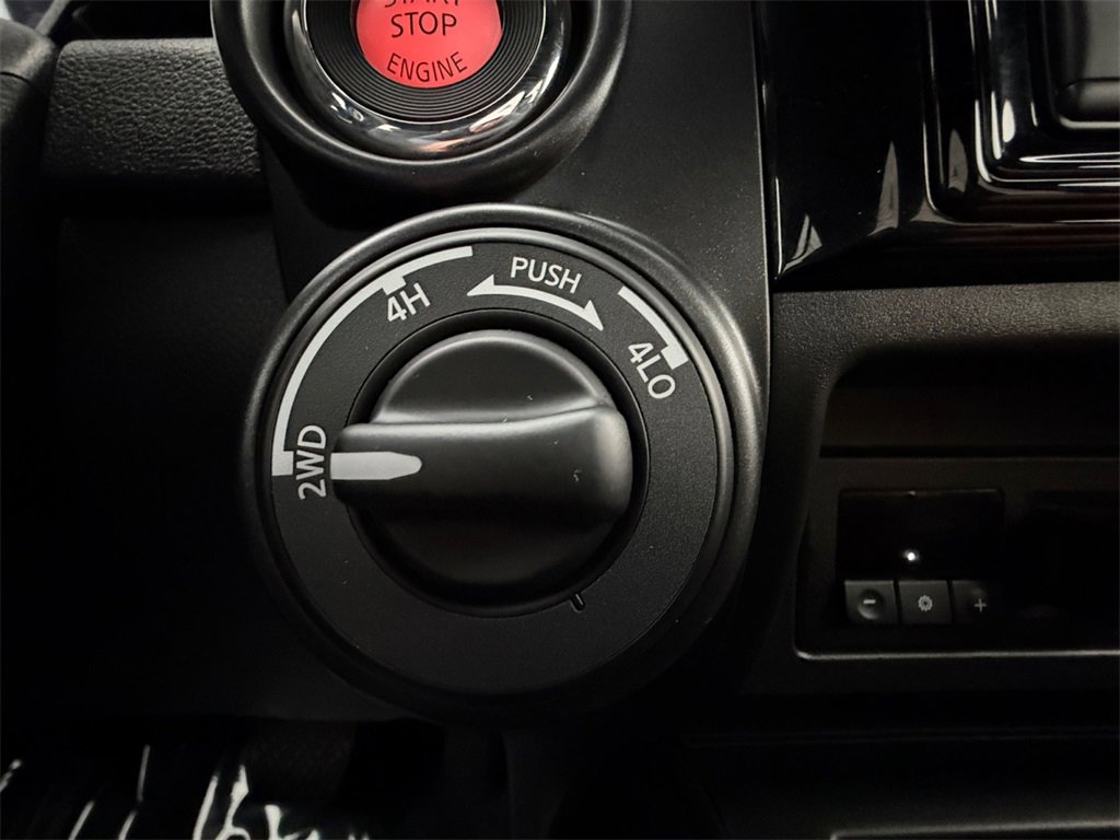 Used 2024 Nissan Titan PRO-4X w/ Pro-4x Utility Package image 13