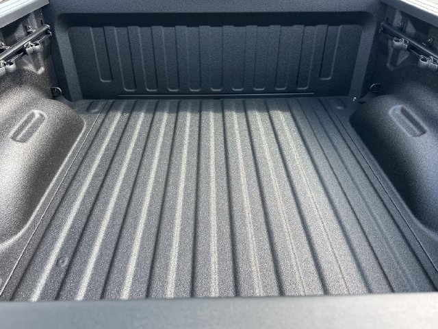 New 2027 RAM 1500 4x4 Crew Cab image 8