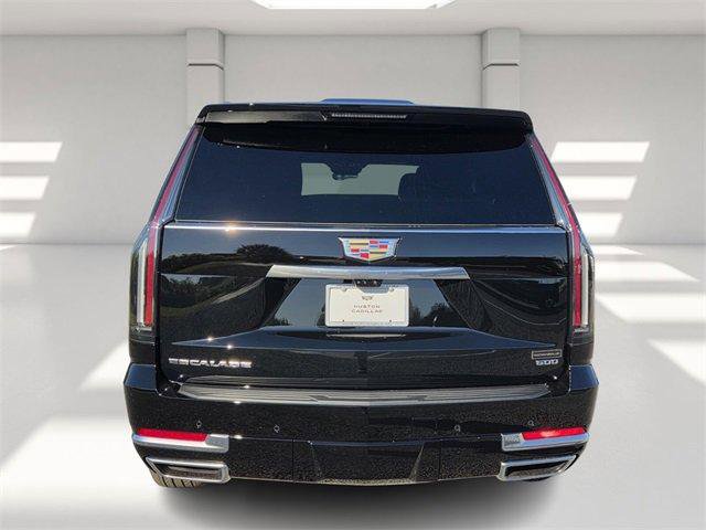New 2026 Cadillac Escalade Luxury image 4