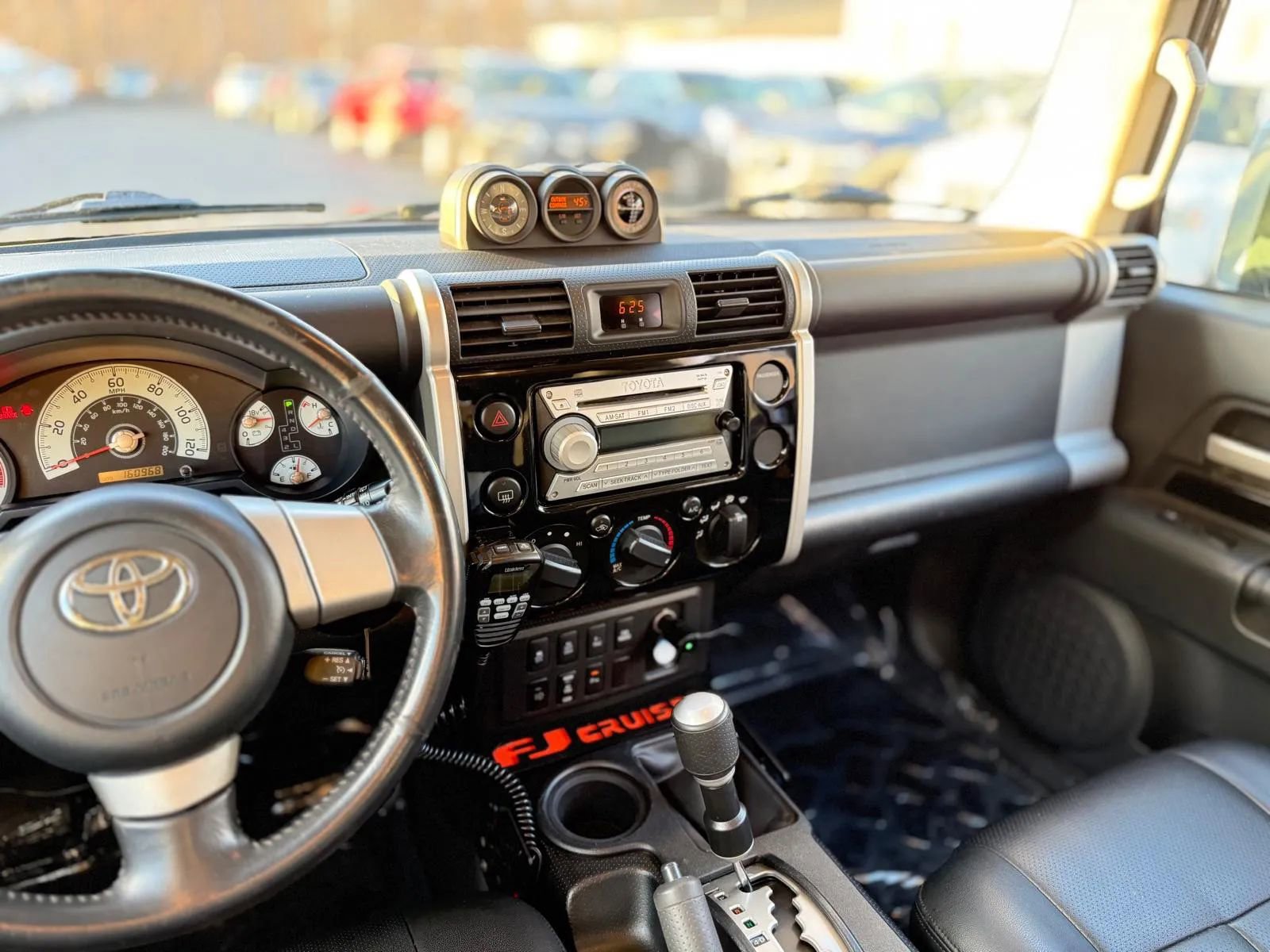 Used 2010 Toyota FJ Cruiser 4WD image 31