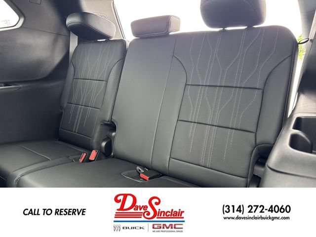 New 2026 Buick Enclave Avenir w/ Super Cruise Package AWD/4WD image 24