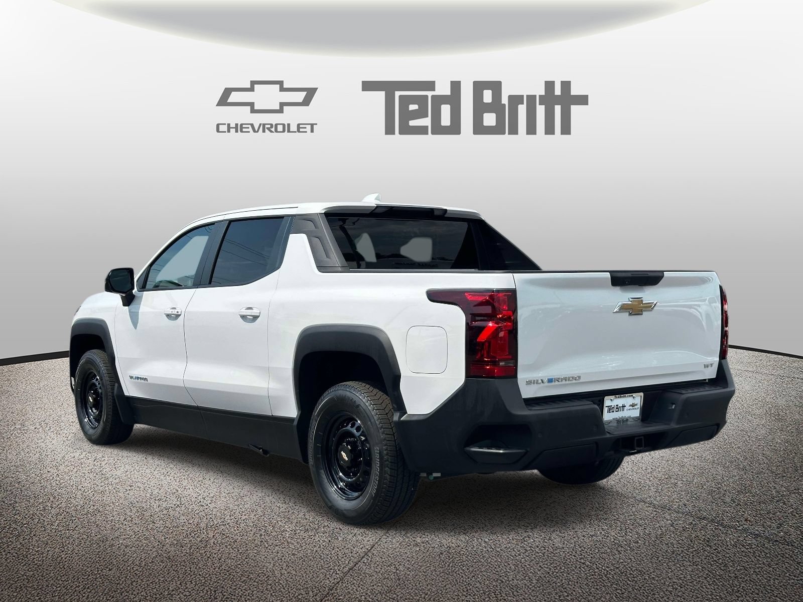 Used 2025 Chevrolet Silverado EV W/T AWD/4WD image 6