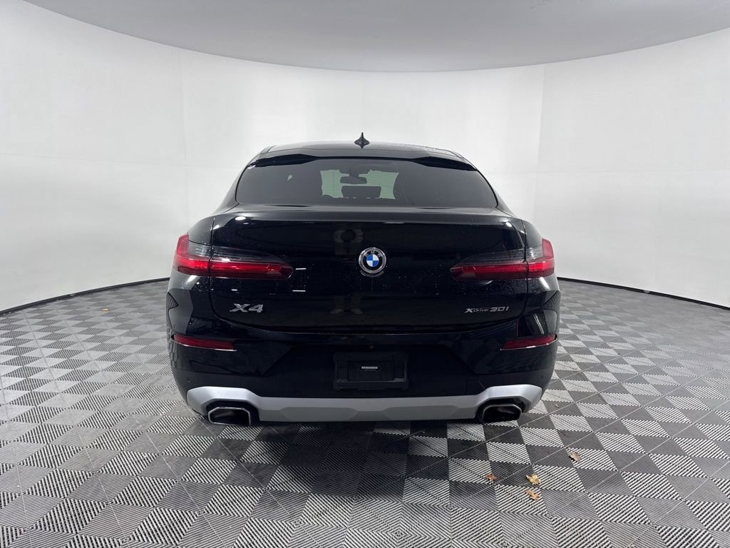 Used 2022 BMW X4 xDrive30i w/ Parking Assistance Package image 6