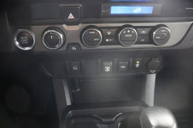 Used 2021 Toyota Tacoma TRD Off-Road AWD/4WD image 16