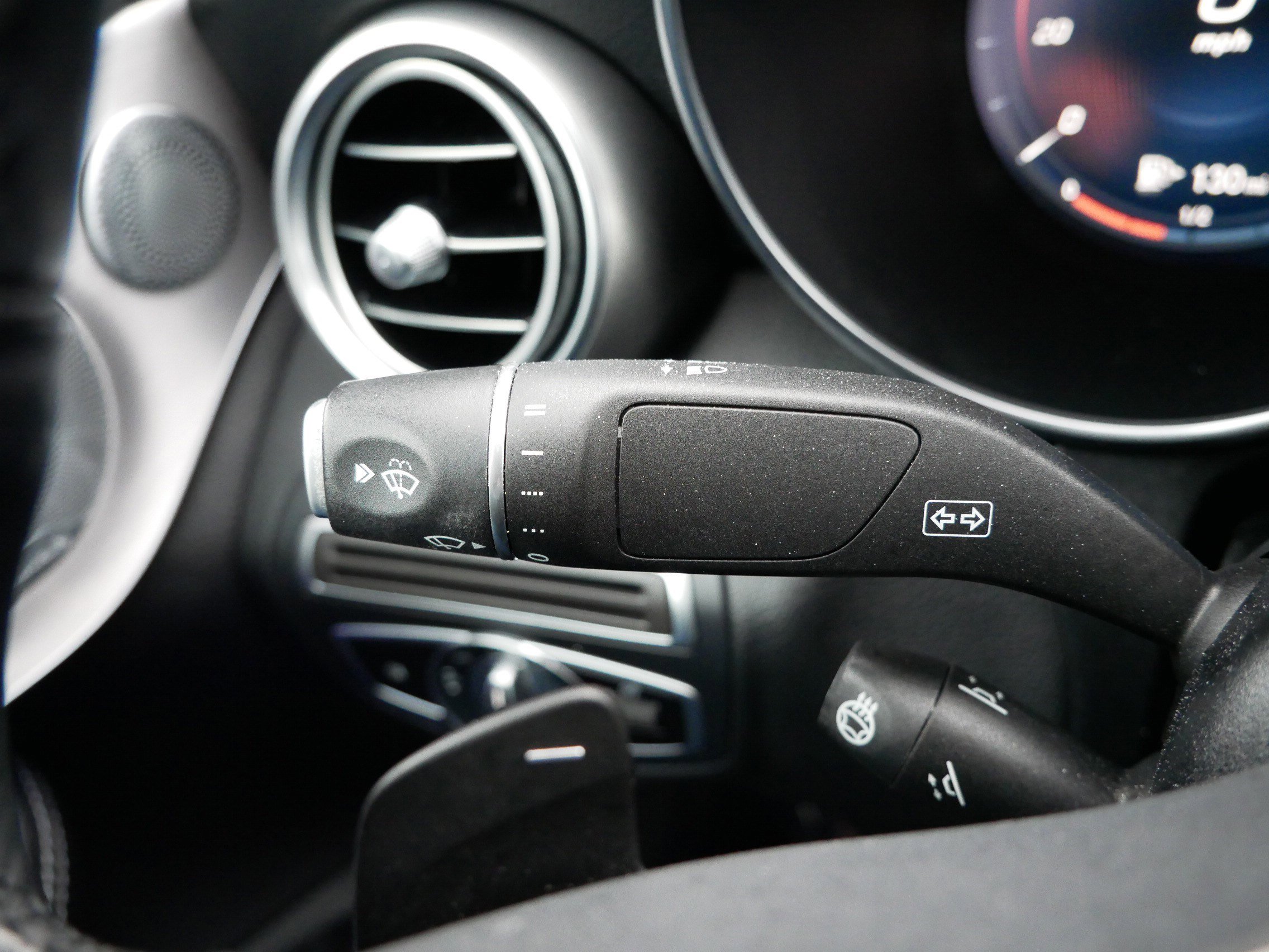 Used 2020 Mercedes-Benz C 300 4MATIC Coupe image 34