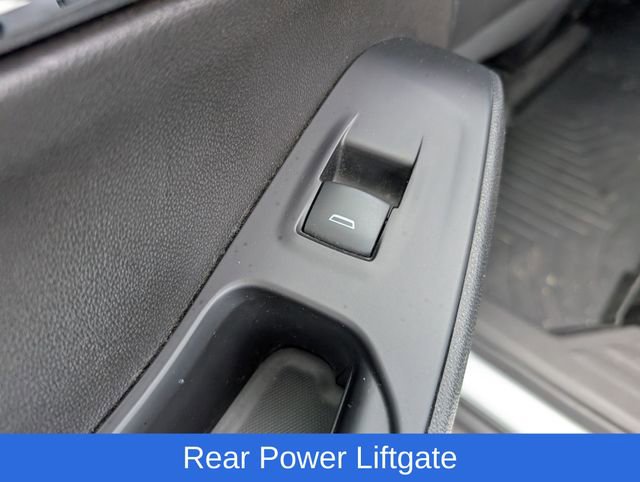 Used 2019 Chevrolet Traverse LT FWD image 12