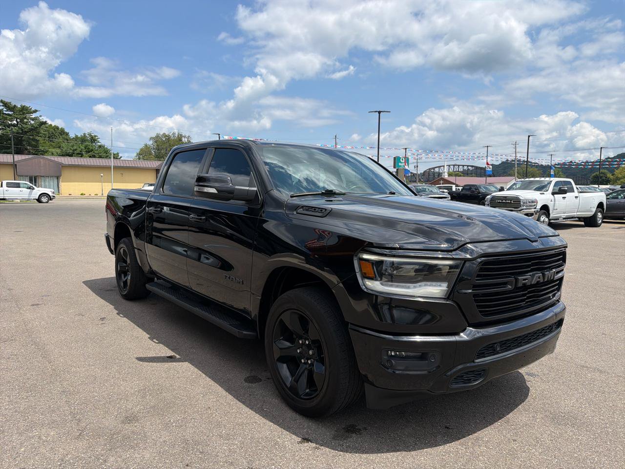 Used 2019 RAM 1500 Big Horn AWD/4WD image 3