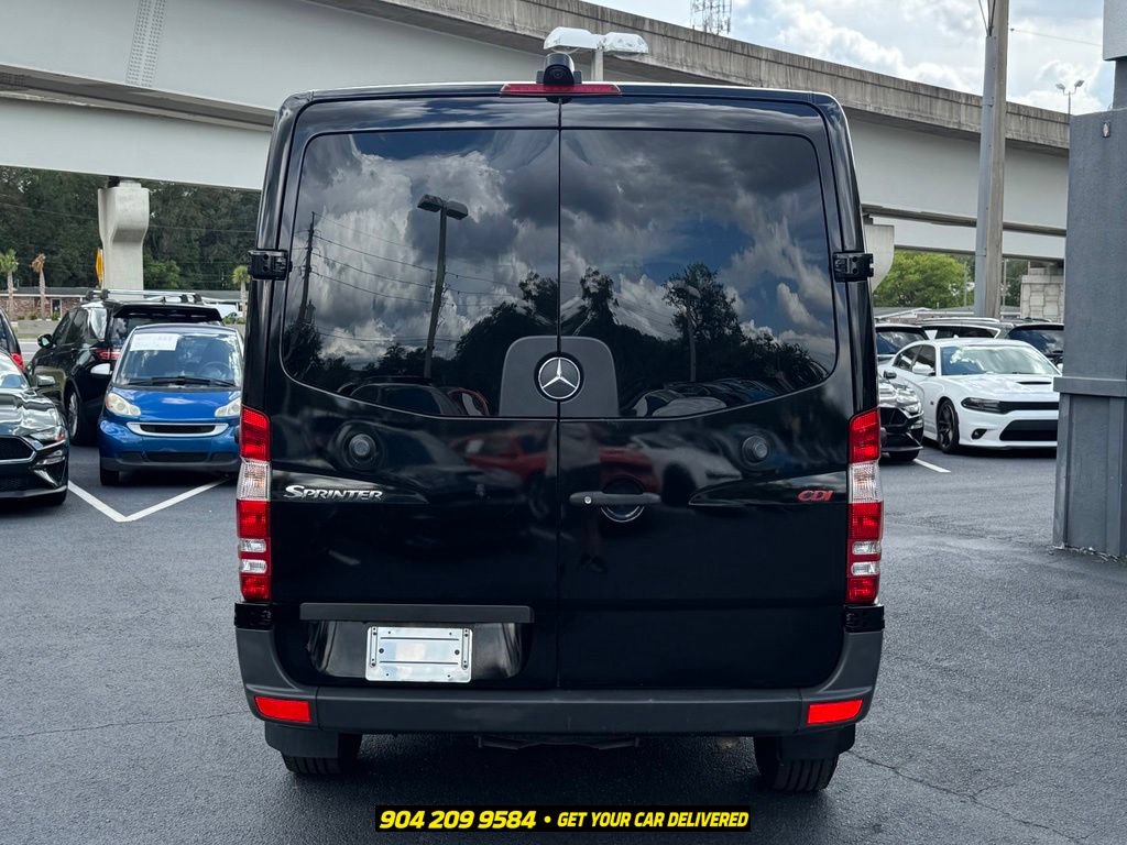 Used 2010 Mercedes-Benz Sprinter 2500 image 6