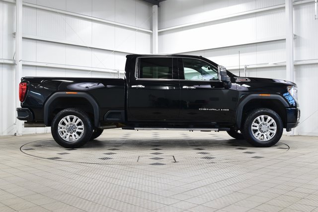 Used 2023 GMC Sierra 2500 Denali w/ Denali Ultimate Package image 9