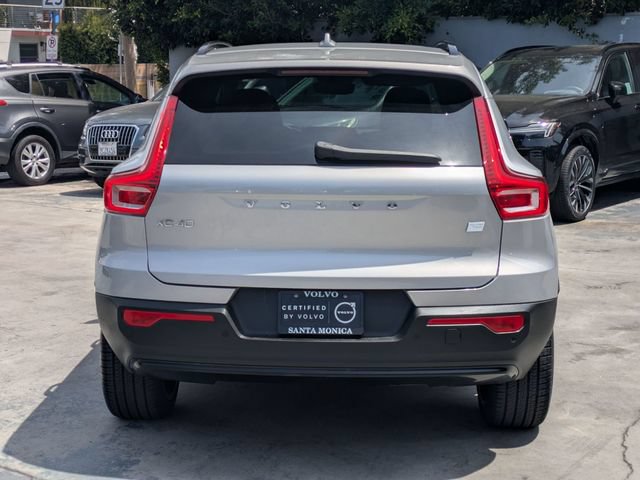 Certified 2023 Volvo XC40 Recharge Ultimate AWD/4WD image 4