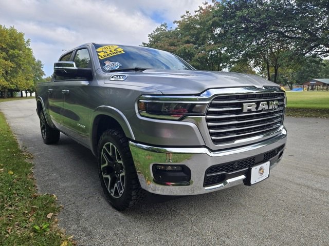 Used 2025 RAM 1500 Laramie image 8