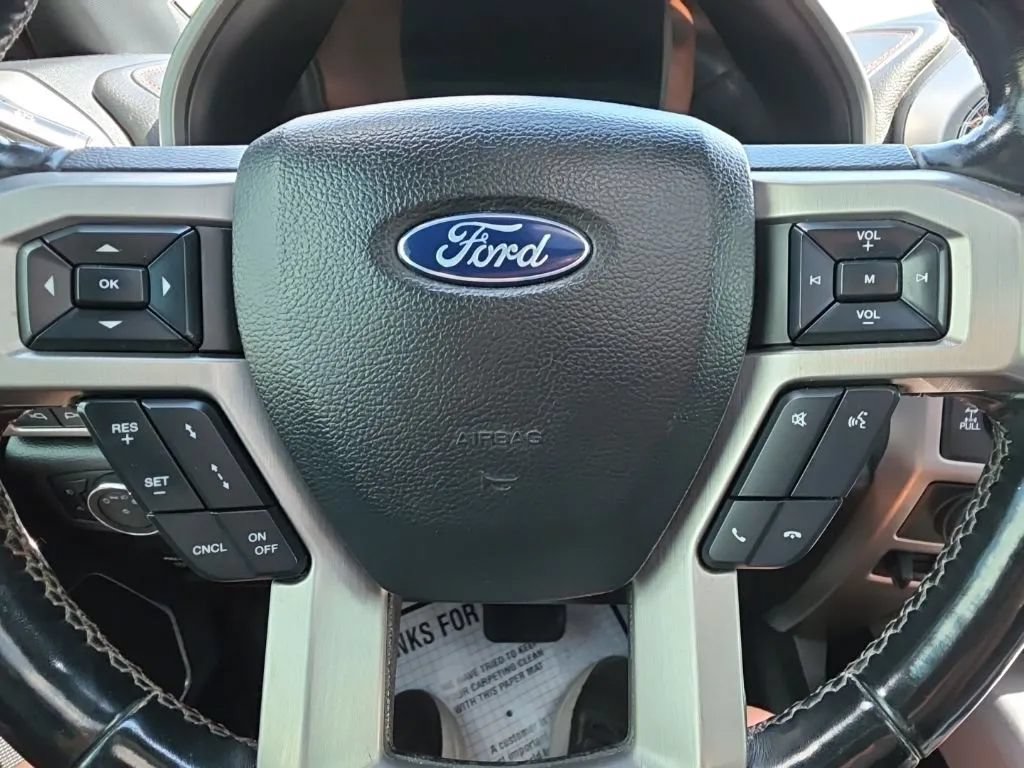 Used 2019 Ford F150 Platinum w/ Equipment Group 701A Luxury AWD/4WD image 23